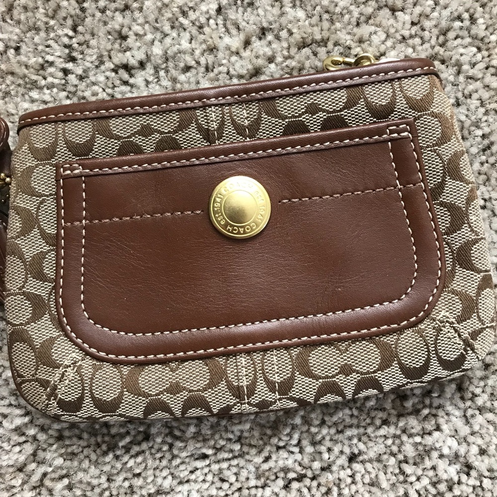 Small Coach Wristlet